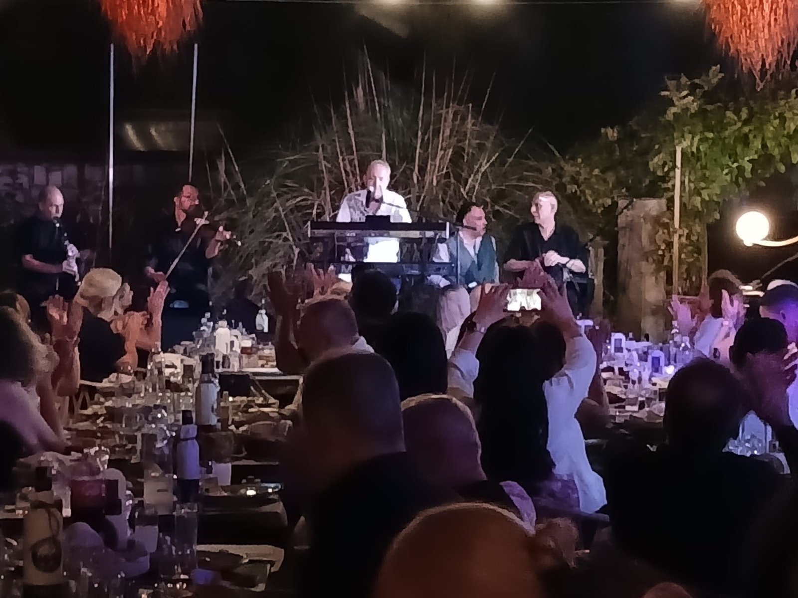 Arif Susam Pavilion’u Salladı Geçti!
