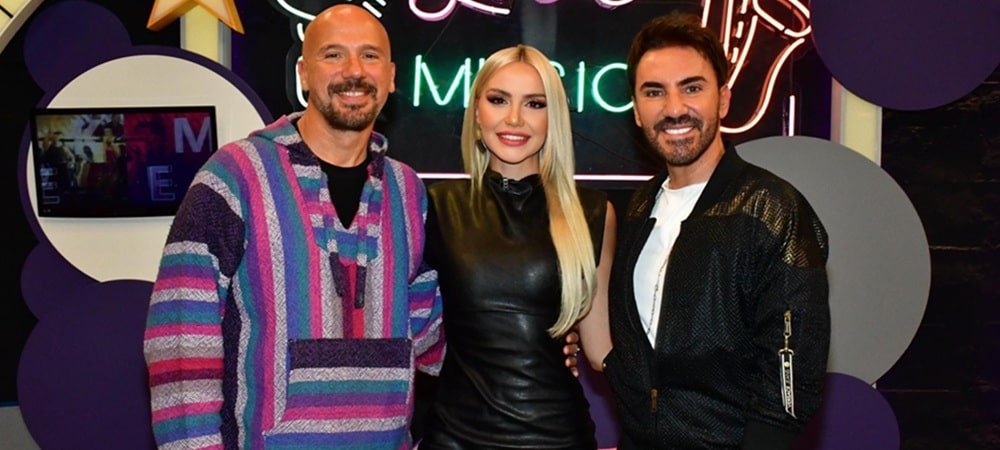 Magazin ve Müzik Tek Adreste 50Fifty  