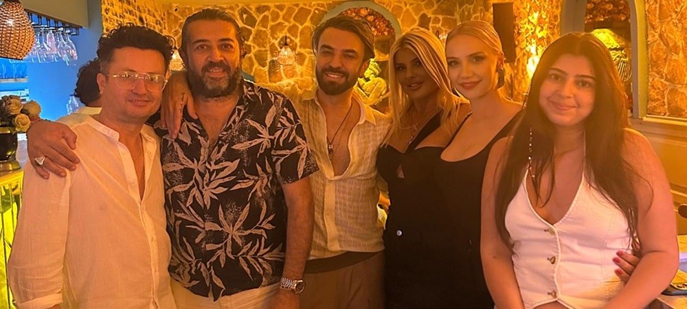 Mutlu Genç Yeni Yaşını Kutladı Sürpriz Doğum Günü Buluşması