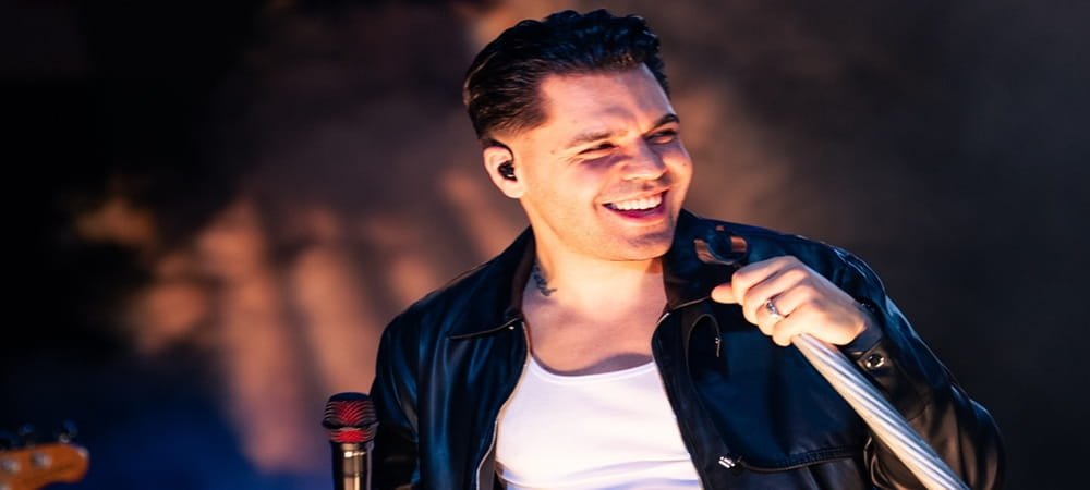 EMİR CAN İĞREK’TEN ALBÜM ARASI KONSER MARATONU