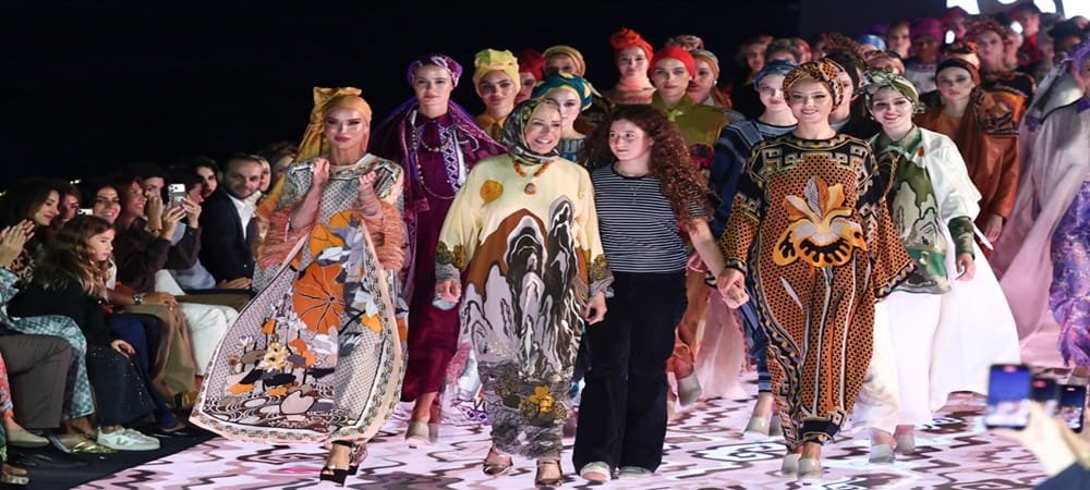 İMANNOOR MODA RESİTALİ İSTANBUL’U SALLADI